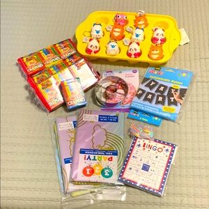 Squishems 27 Pc uni-Sex Party set NEW Tablecloth Banner Bingo Squishems & more